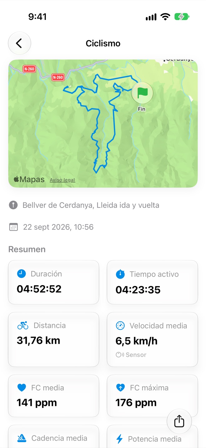 Detalle de un entreno con la ruta en el mapa, el lugar y la hora de inicio, y un resumen con la duración, el tiempo activo, la distancia, la velocidad media y la frecuencia cardíaca